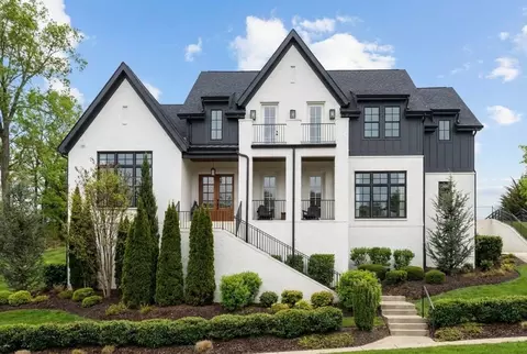 7373 Harlow Dr, College Grove, TN 37046