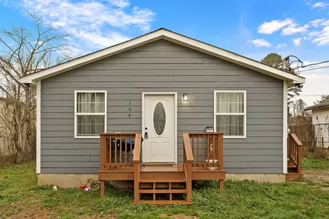 104 Southside St, Tullahoma, TN 37388