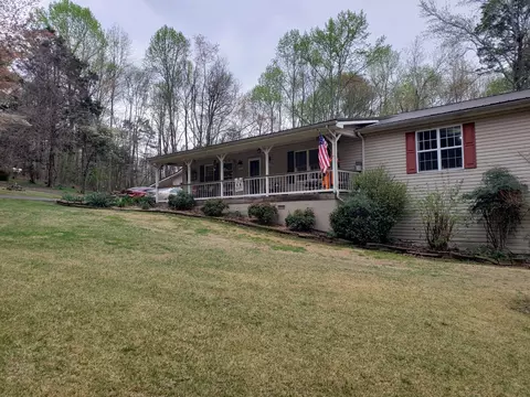 1972 Peach Orchard Hill Rd NE, Cleveland, TN 37323