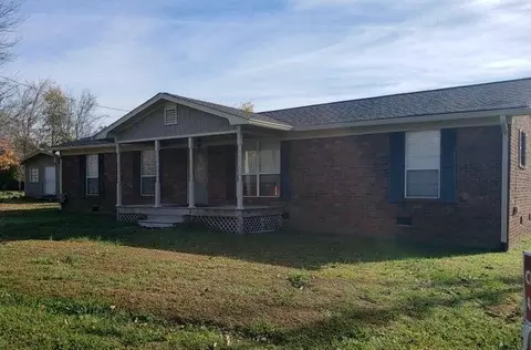 419 Lakeview Dr SE, Cleveland, TN 37323