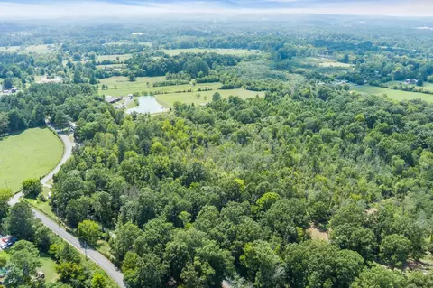2825 Strawhill Rd SE, Cleveland, TN 37323