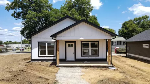 405 4th St SE, Cleveland, TN 37311