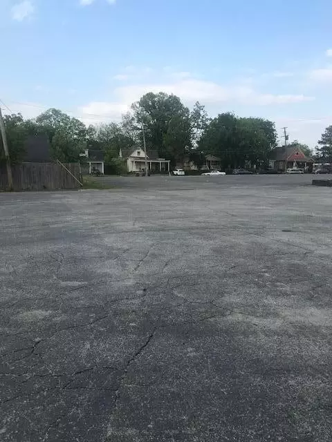 2099 E Main St, Chattanooga, TN 37404 photo 3