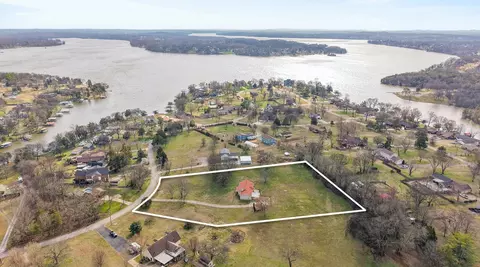 1008 Shoreside Dr, Hendersonville, TN 37075
