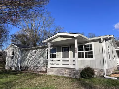 736 Hancock Rd, Jasper, TN 37347