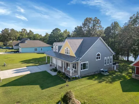 155 Cypress Point Dr, Winchester, TN 37398