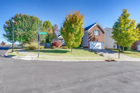 Exterior - 4001 Sequoia Trl, Spring Hill, TN 37174 photo 2 of 13
