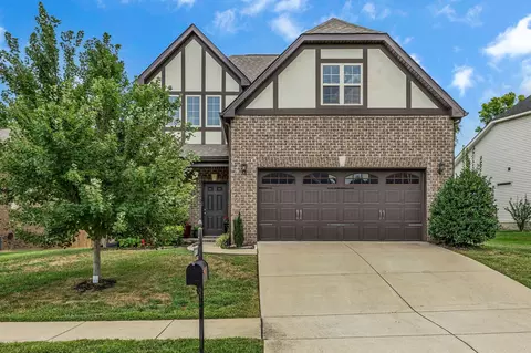 1360 Coates Ln, Gallatin, TN 37066
