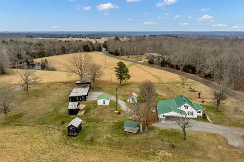 165 Wilson Hollow Rd, Dickson, TN 37055