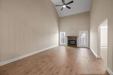 Living - 1908 Gracie Bug Loop, Murfreesboro, TN 37128 photo 2 of 6