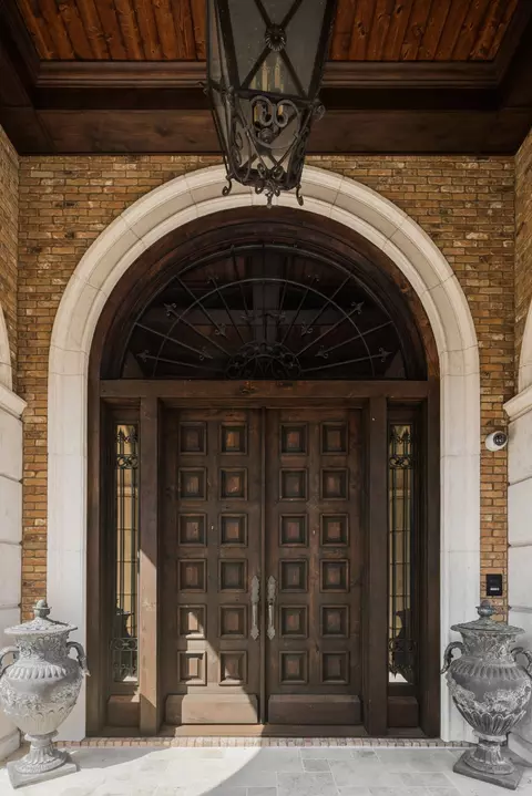 Entry Way - 1805 Pace Hvn, Franklin, TN 37069 photo 1 of 7