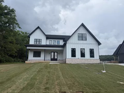 2716 Canton Dr, Murfreesboro, TN 37129