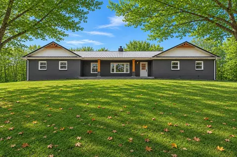 4840 Tarsus Rd, Palmyra, TN 37142