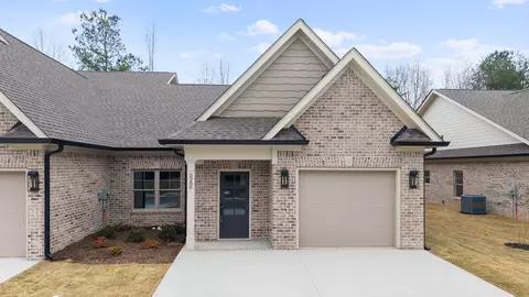 5260 Baylor St NW, Cleveland, TN 37312