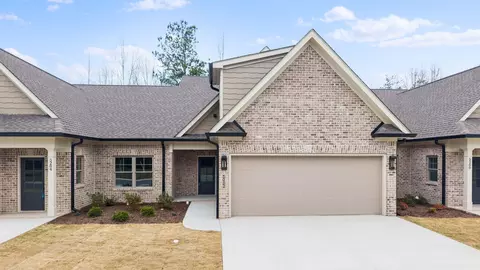 5272 Baylor St NW, Cleveland, TN 37312