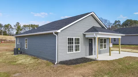 1781 Reynolds Bridge Rd, Benton, TN 37307