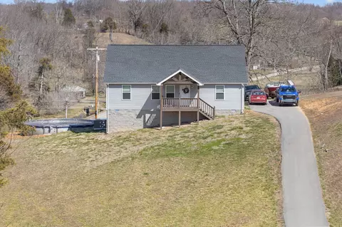 510 Highland Park Rd, Red Boiling Springs, TN 37150