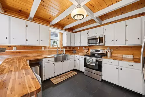 325 Evening Shadow Ln, Whitwell, TN 37397