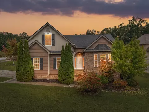 8614 Maple Valley Dr, Chattanooga, TN 37421