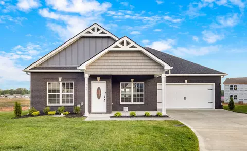 1006 Vendue Ave, Clarksville, TN 37042
