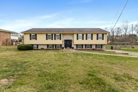 2712 Saint Lawrence Rd, Chattanooga, TN 37421