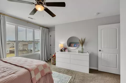 Bedroom - 4209 Fieldcrest Dr, Murfreesboro, TN 37128 photo 4 of 6