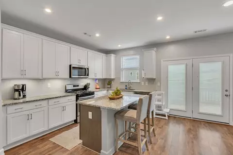 Kitchen - 4209 Fieldcrest Dr, Murfreesboro, TN 37128 photo 1 of 4
