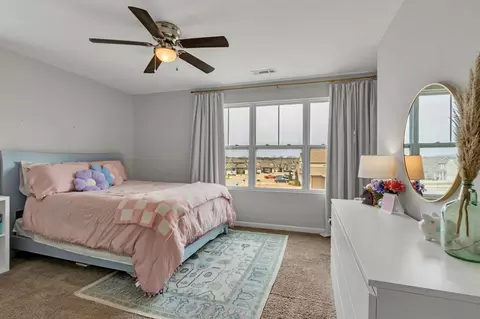 Bedroom - 4209 Fieldcrest Dr, Murfreesboro, TN 37128 photo 3 of 6