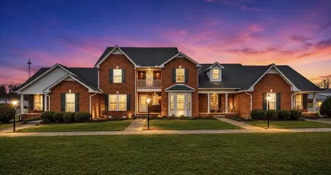 207 Bailey Ln #102, Pleasant View, TN 37146