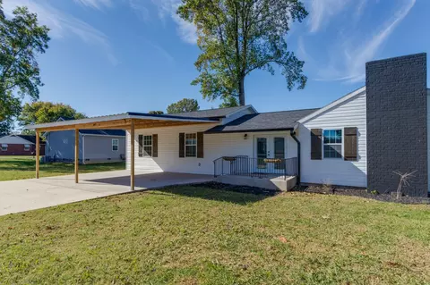 401 3rd Ave N, Decherd, TN 37324 photo 3
