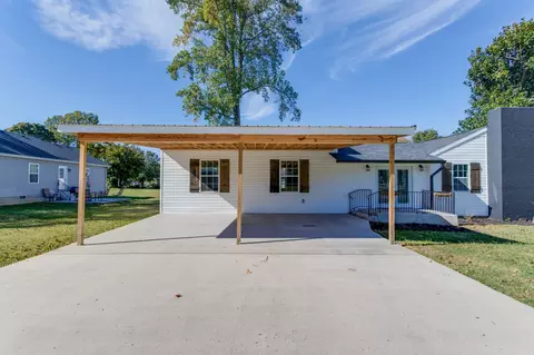 401 3rd Ave N, Decherd, TN 37324 photo 4