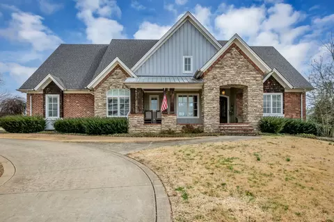 2080 Nashville Hwy, Columbia, TN 38401