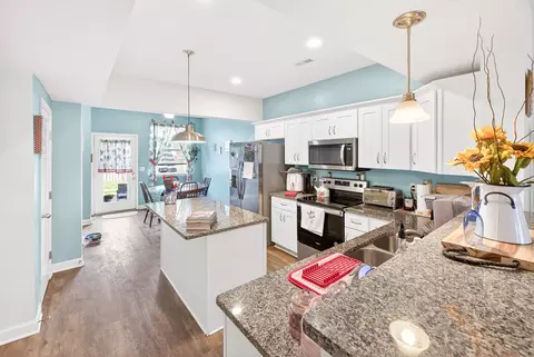 722 Cole Ave #B, Lebanon, TN 37087