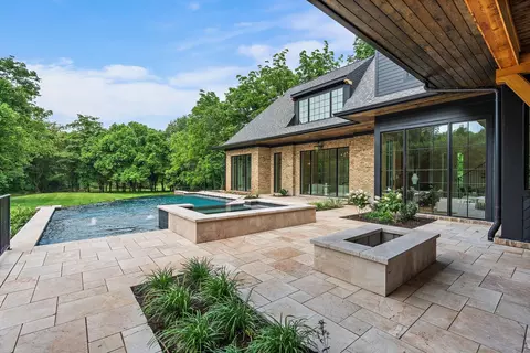 2805 Tyne Blvd, Nashville, TN 37215