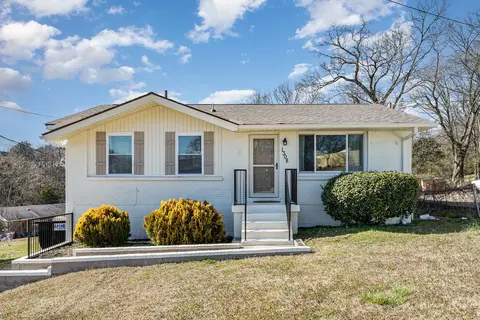1308 N Avondale Cir, Nashville, TN 37207