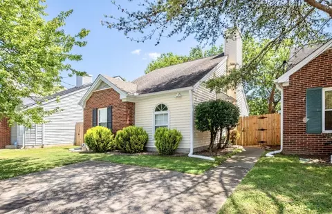 2712 Penn Meade Dr, Nashville, TN 37214