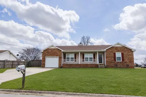 1000 Monica Dr, Clarksville, TN 37042