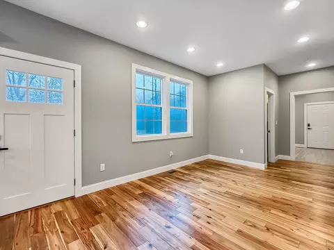 Living - 2420 Eagle Rock Rd, Monteagle, TN 37356 photo 5 of 7