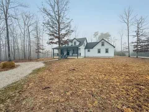 Exterior - 2420 Eagle Rock Rd, Monteagle, TN 37356 photo 2 of 9