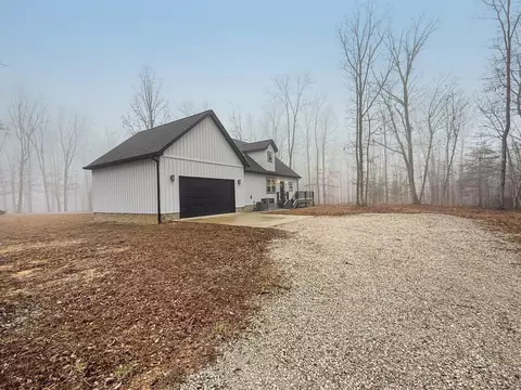 Exterior - 2420 Eagle Rock Rd, Monteagle, TN 37356 photo 6 of 9
