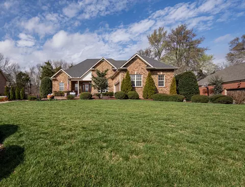 5010 Stonewood Dr, Smyrna, TN 37167