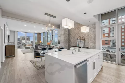 700 12th Ave S #701, Nashville, TN 37203
