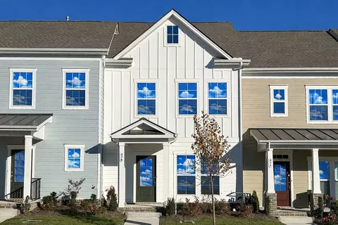 876 Westcott Ln, Antioch, TN 37013