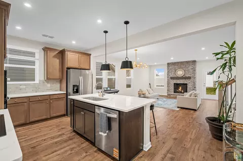 1016 Lionheart Dr, Hermitage, TN 37076