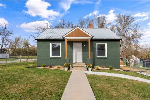 214 Peers St, Mcminnville, TN 37110