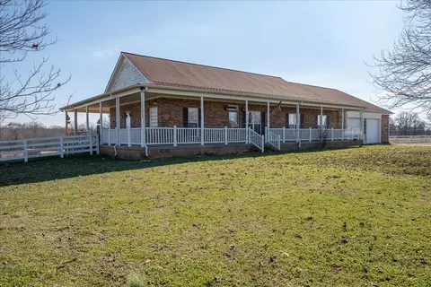 158 Big Springs Rd, Lawrenceburg, TN 38464