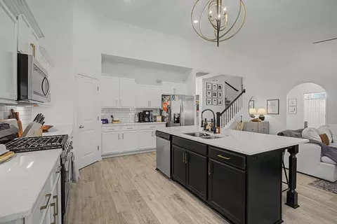 Kitchen - 5310 Pointer Pl, Murfreesboro, TN 37129 photo 2 of 2