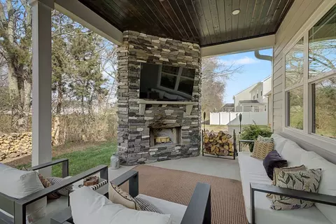 Exterior - 5310 Pointer Pl, Murfreesboro, TN 37129 photo 3 of 9