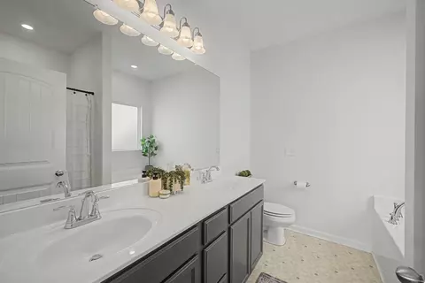 Bath - 5310 Pointer Pl, Murfreesboro, TN 37129 photo 1 of 4