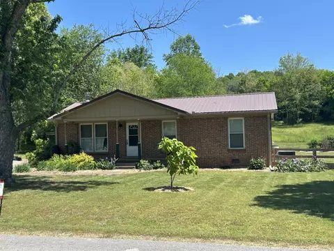 2636 Owens Dr, Santa Fe, TN 38482